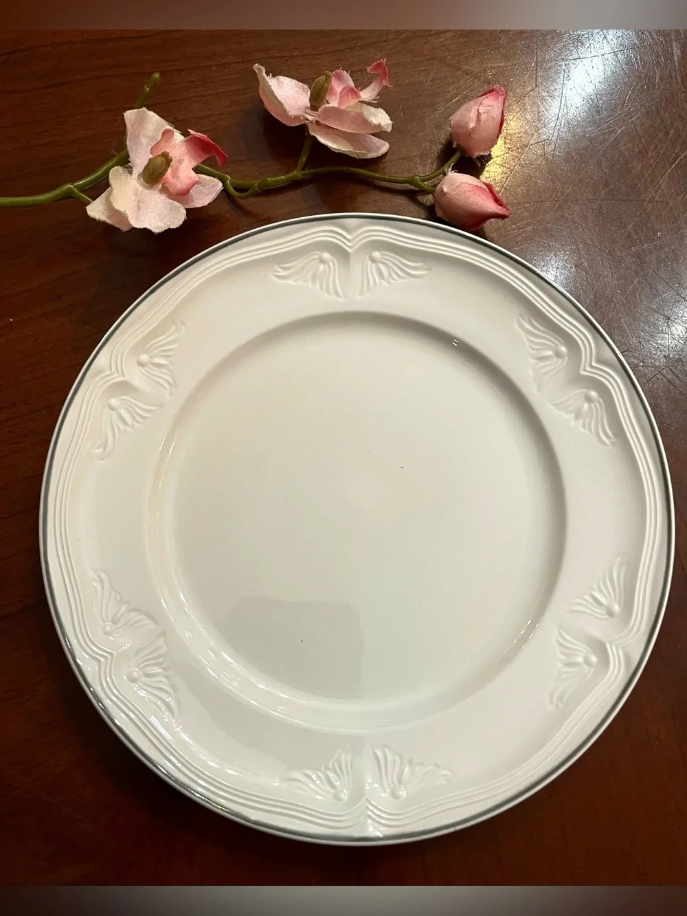 Villeroy & Boch Cortina 2000 Pattern Salad Plates 8-1/8” - Set of 7